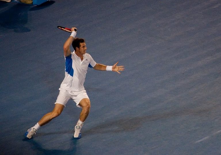 Murray reached his second Grand Slam Final in Australia, tags: serves andy - CC BY-SA