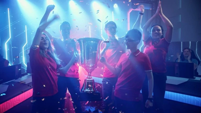 Esports winning cup
